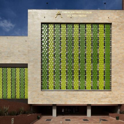 Stripweave | Hunter Douglas