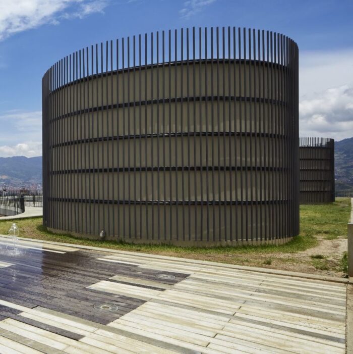 Tubrise | Hunter Douglas - Imagem 1